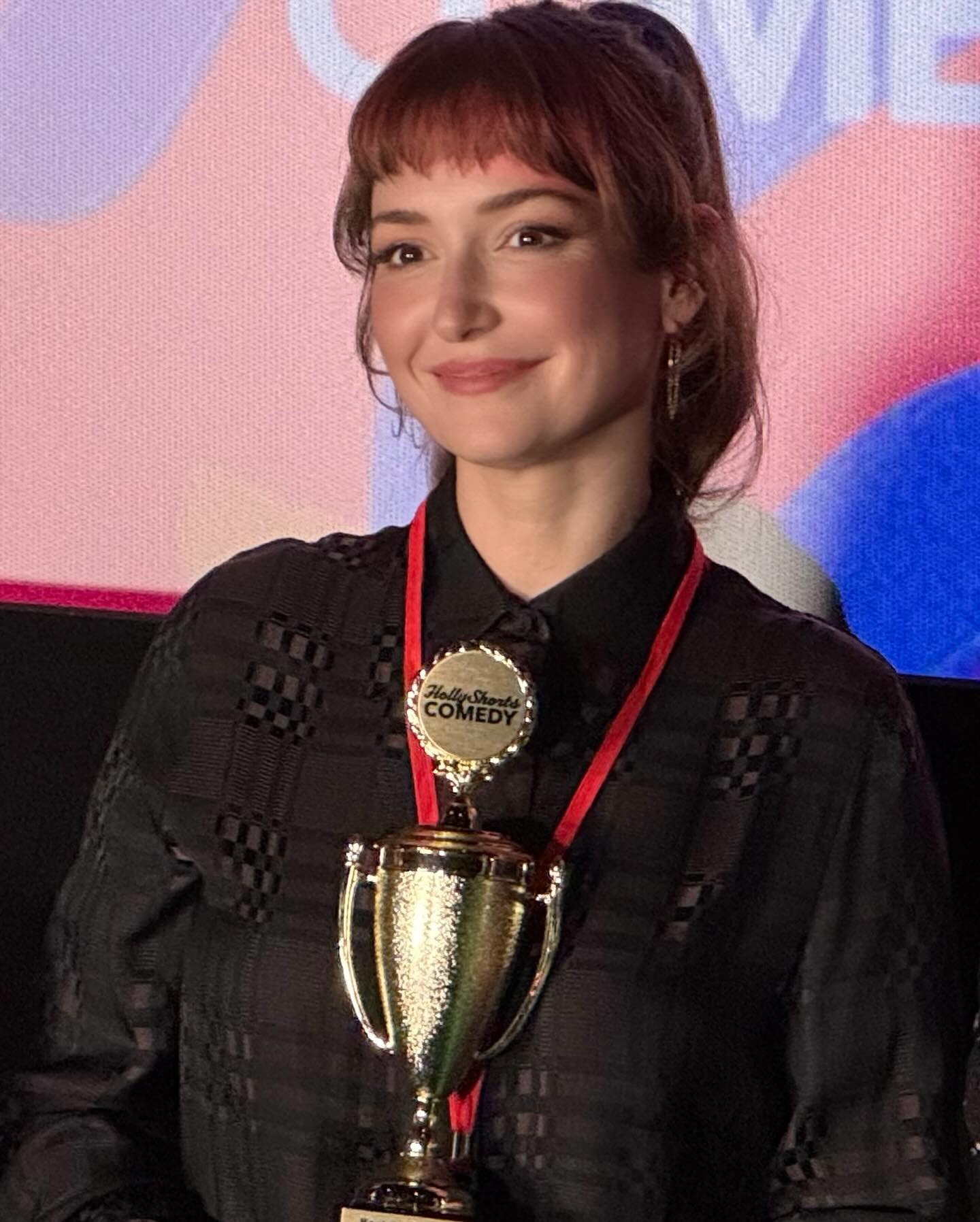 Milana Vayntrub Measurements