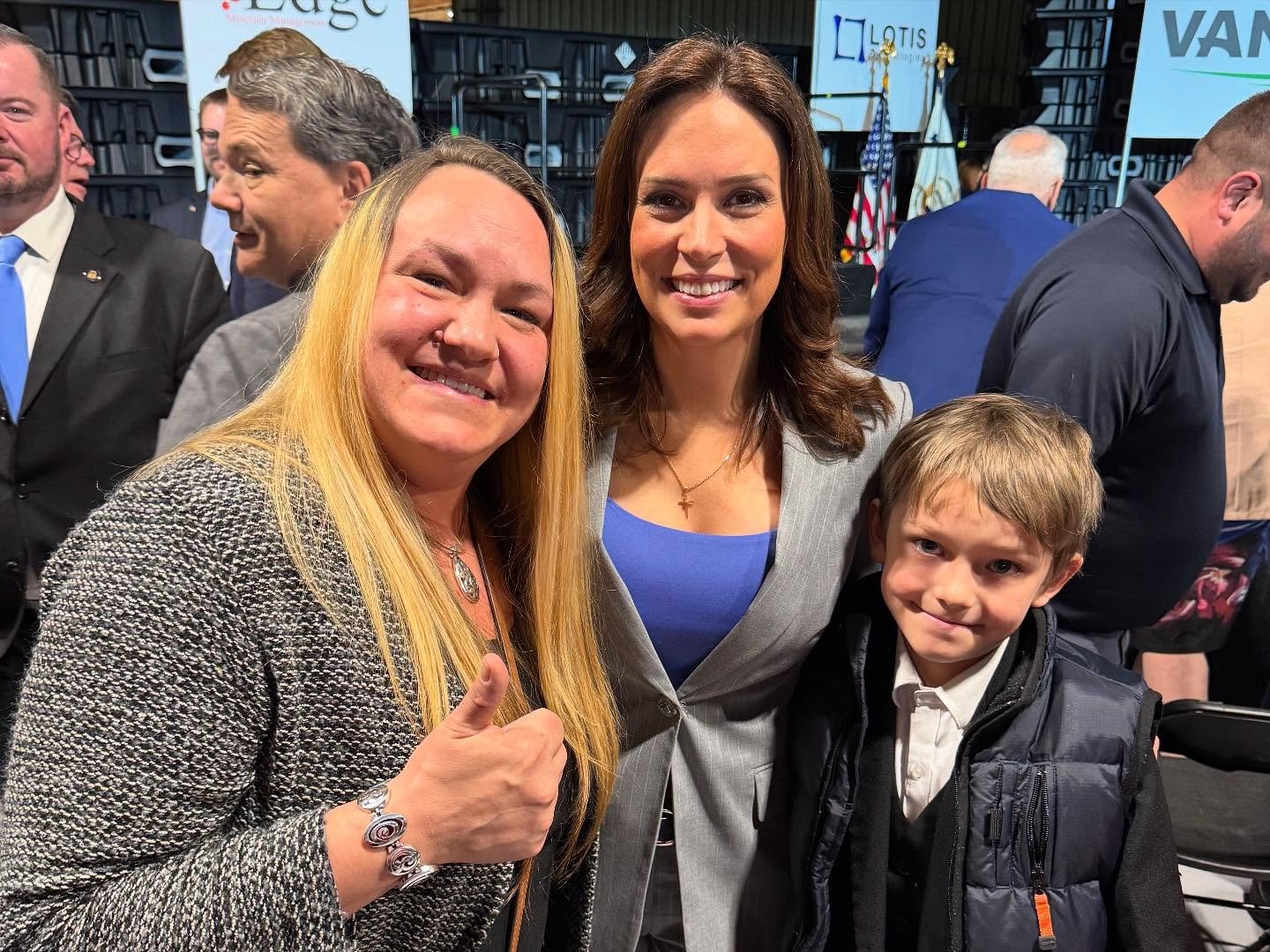 tudor dixon measurements