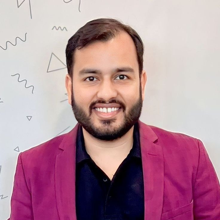 alakh pandey height
