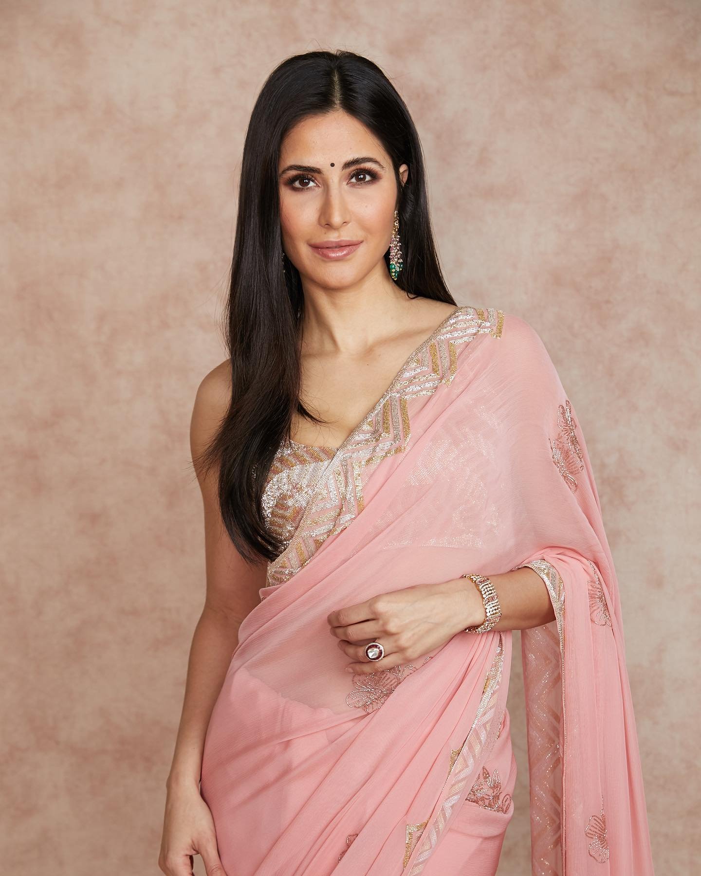 katrina kaif height in feet