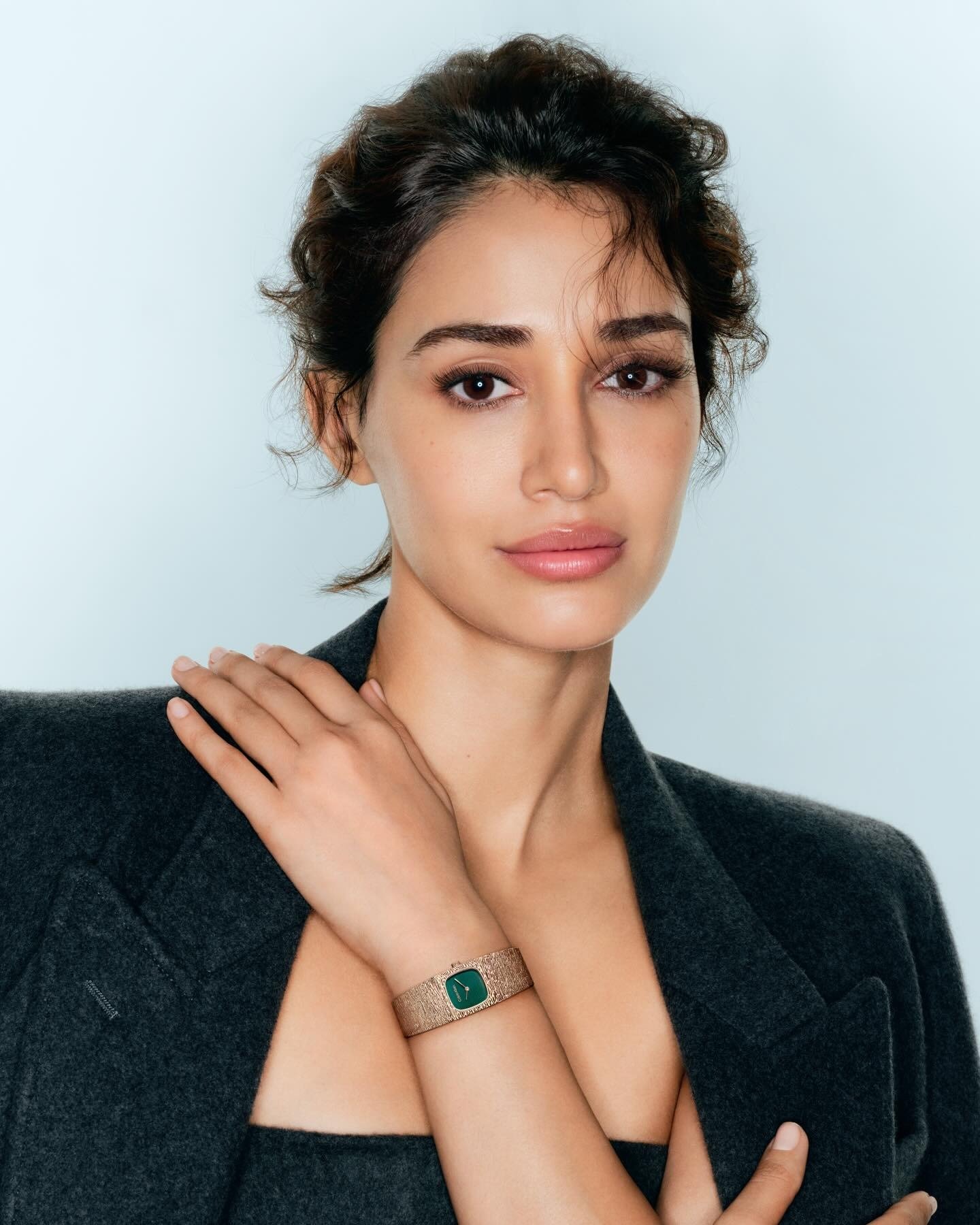 disha patani height in feet