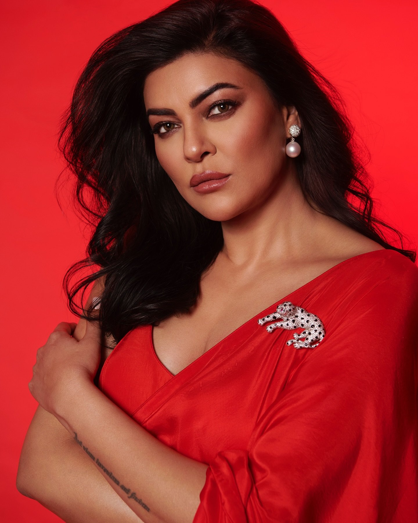 Sushmita Sen height in feet