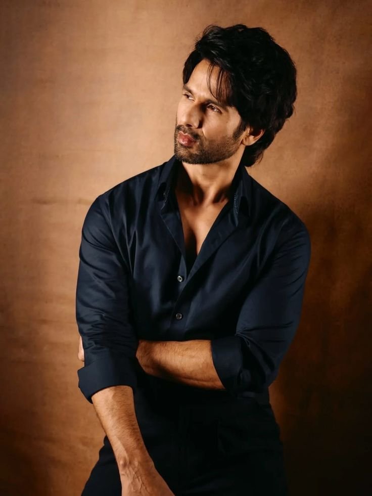 shahid kapoor height in feet
