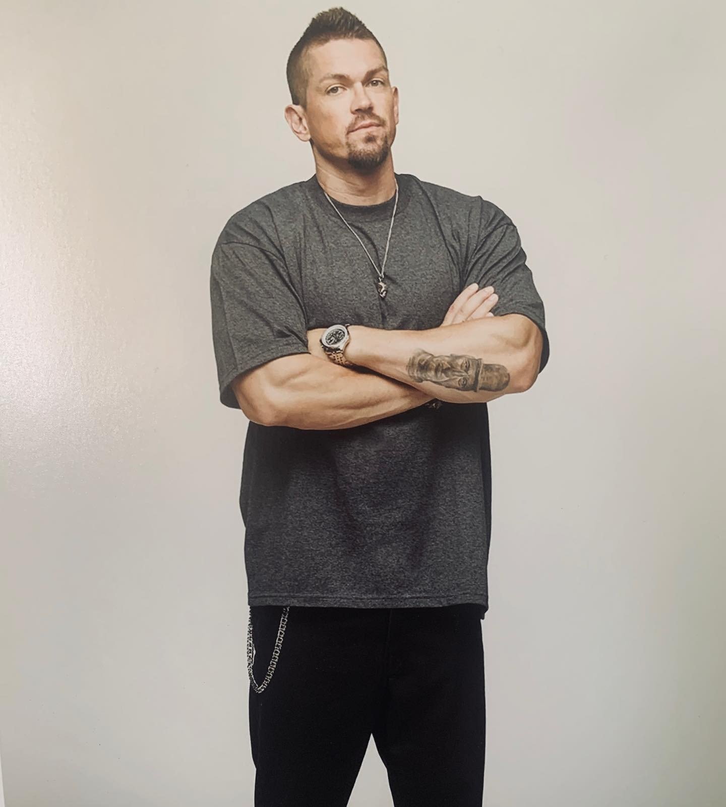 Steve Howey height